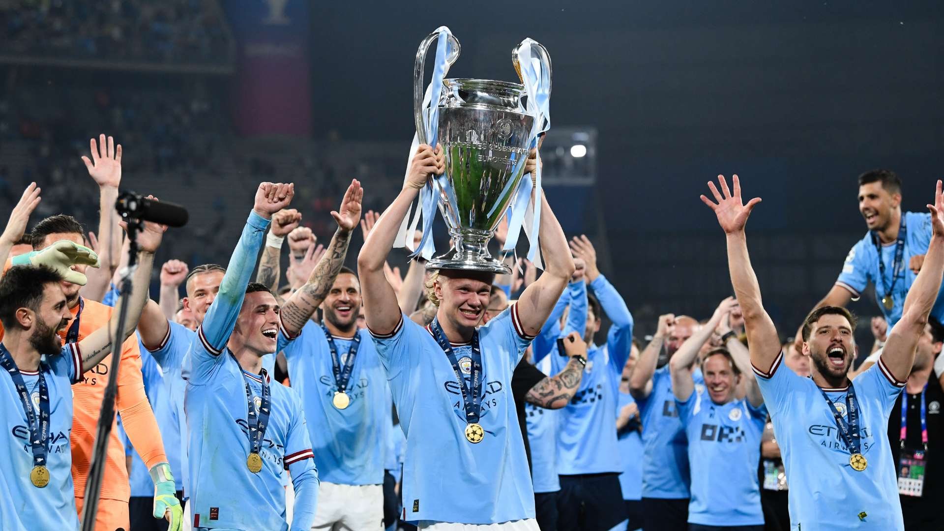 阿根廷友誼賽擊敗巴拿馬賽後：梅西為阿根廷效力6427天、超越馬拉多納排隊史第一！.